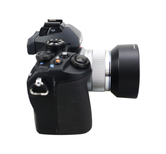 JJC LH-J40B Black Lens Hood For Olympus M.Zuiko Digital 45mm 1:1.8Lens Black - Intl June 2018 - 5 JJC LH-J40B Black Lens Hood For Olympus M.Zuiko Digital 45mm 1:1.8Lens Black - intl - 5