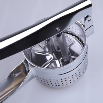 Stainless Steel Potato Masher Ricer Puree Vegetable Fruit PressMaker May 2018 - 3 Stainless Steel Potato Masher Ricer Puree Vegetable Fruit PressMaker - 3