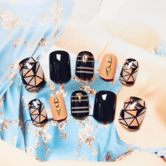 2017 New Designed Rivets Shattered Glass Style Artificial Nails 24Pcs Short Oval Fake Nails Black Orange Line With Glue Sticker -intl June 2018 - 3 2017 New Designed Rivets Shattered Glass Style Artificial Nails 24Pcs Short Oval Fake Nails Black Orange Line with Glue Sticker -intl - 3