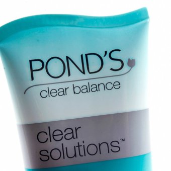 POND'S CLEAR SOLUTIONS FACIAL SCRUB ANTI-BACTERIAL 100G . June 2018 - 3 POND'S CLEAR SOLUTIONS FACIAL SCRUB ANTI-BACTERIAL 100G . - 3