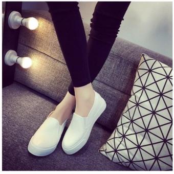 Korean Style Fashion Women Slip On Loafers - White June 2018 - 2 Korean Style Fashion Women Slip On Loafers - White - 2