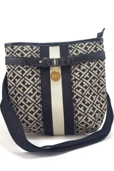 Tommy Hilfiger Monogram Sling Bag (Onyx) July 2018 - 2 Tommy Hilfiger Monogram Sling Bag (Onyx) - 2
