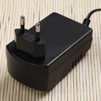 3.0A Universal AC DC Adapter Converter 6 Plugs 12V Power Charger EU June 2018 - 4 3.0A Universal AC DC Adapter Converter 6 Plugs 12V Power Charger EU - 4