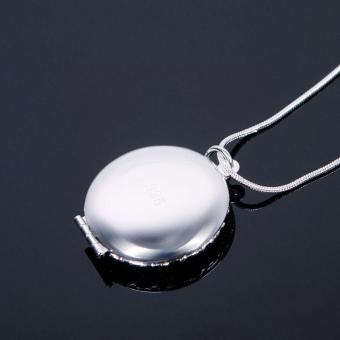 High Quality Store New Woman Silver Plated Round Hollow PhotoPicture Locket Pendant Necklace Chain June 2018 - 2 High Quality Store New Woman Silver Plated Round Hollow PhotoPicture Locket Pendant Necklace Chain - 2